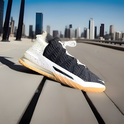 シューズ(男性用) NIKE LEBRON 18 LOW 29cm NIKE LEBRON 18 XVIII SHOE OG. BLACK-WHITE-GUM SOLES MENS