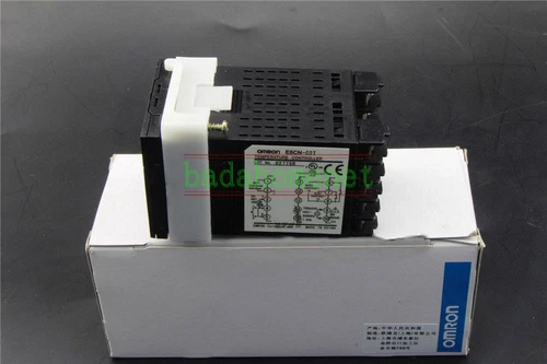1PCS NEW Omron E5CN-C2T 100-240VAC Temperature Controller