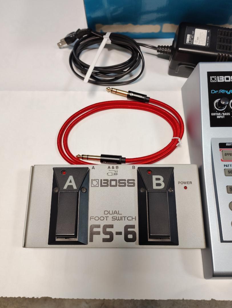 BOSS Dr.Rhythm DR-880、FS-6のセット