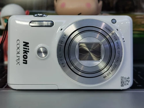 Nikon COOLPIX S6900 Digital Camera with 12x Optical Zoom Built-In Wi-Fi - 90%New
