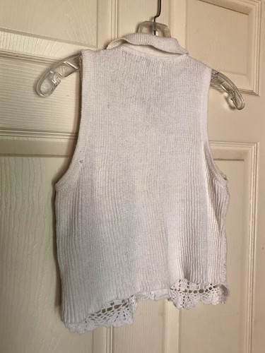 VTG by design Modern Graffiti Women's Junior's Cropped Shirt Spring/Summer/Fall - Picture 4 of 5