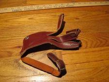 Vintage Shakespeare Archery 3 Finger Glover Archery Guard