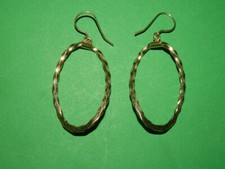 14K Yellow Gold Oval Hoop Earrings 2.16 grams