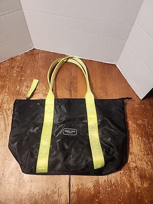 NWT KENDALL KYLIE Kardashian Black Camo Neon Yellow/Green Tote Bag Trip  Large