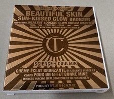 Charlotte Tilsbury PIĘKNA SKÓRA POCAŁOWANY SŁOŃCEM BRONZER ŚWIECĄCY