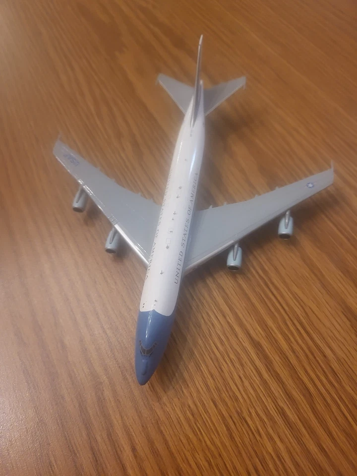 Jatos Gemini RAROS 1:400 Boeing 747-200 / VC-25A Air Force One 28000 USAF - Imagem 4 de 4