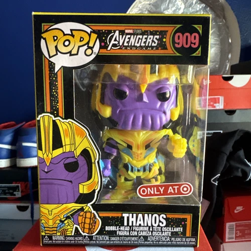 Funko Pop! - Marvel - Avengers: Endgame - Target Exc. Black Light Thanos #909
