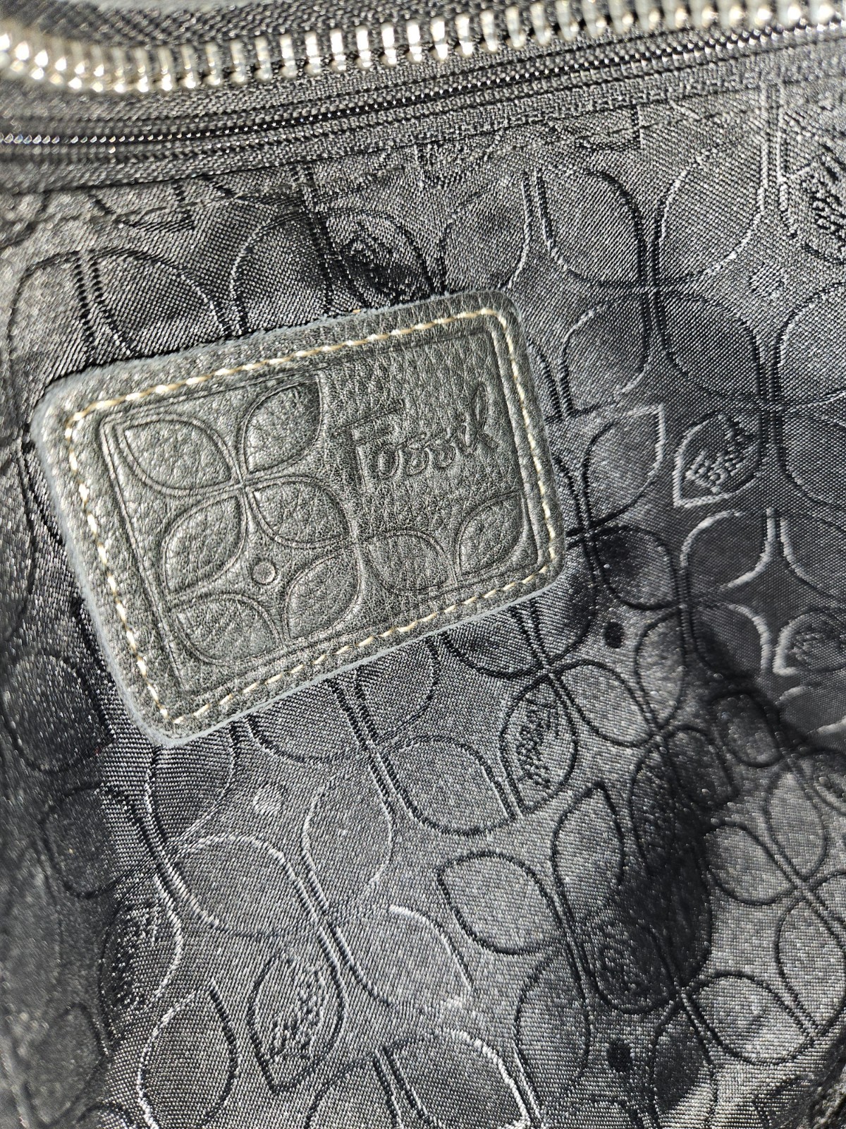 Fossil Multi Pockets Black Leather Crossbody 11x9 - image 10