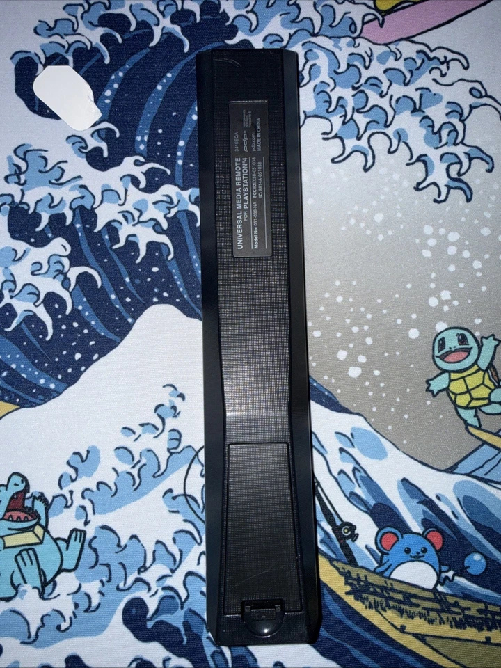 PDP Universal Media Remote Sony Playstation 4 PS4 - Modelo: 051-038-NA Foto 2 de 4