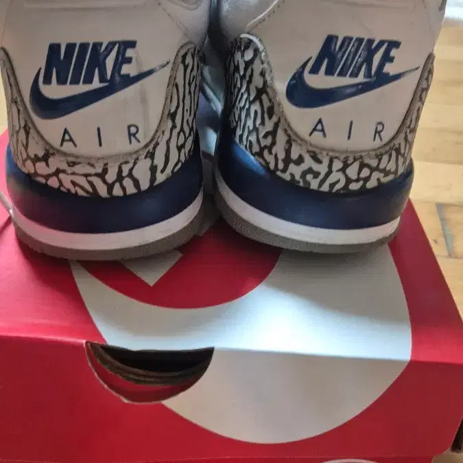 Limited Edition Nike Air Jordan Zebra Sneakers thumbnail 2