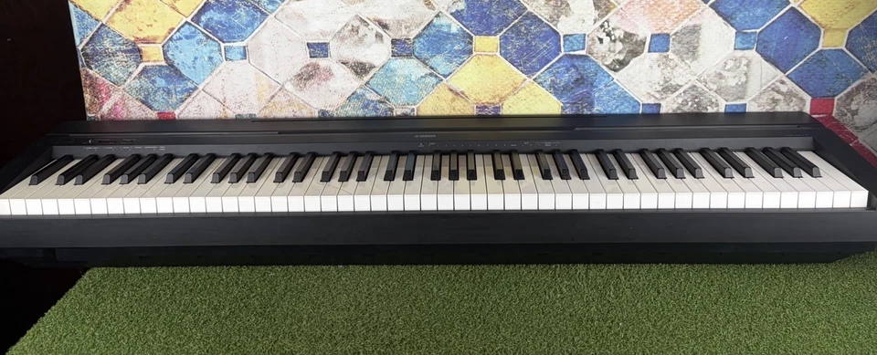 Yamaha P-45 Digital 88 Weighted Key Stage Piano, photo 2 of 5