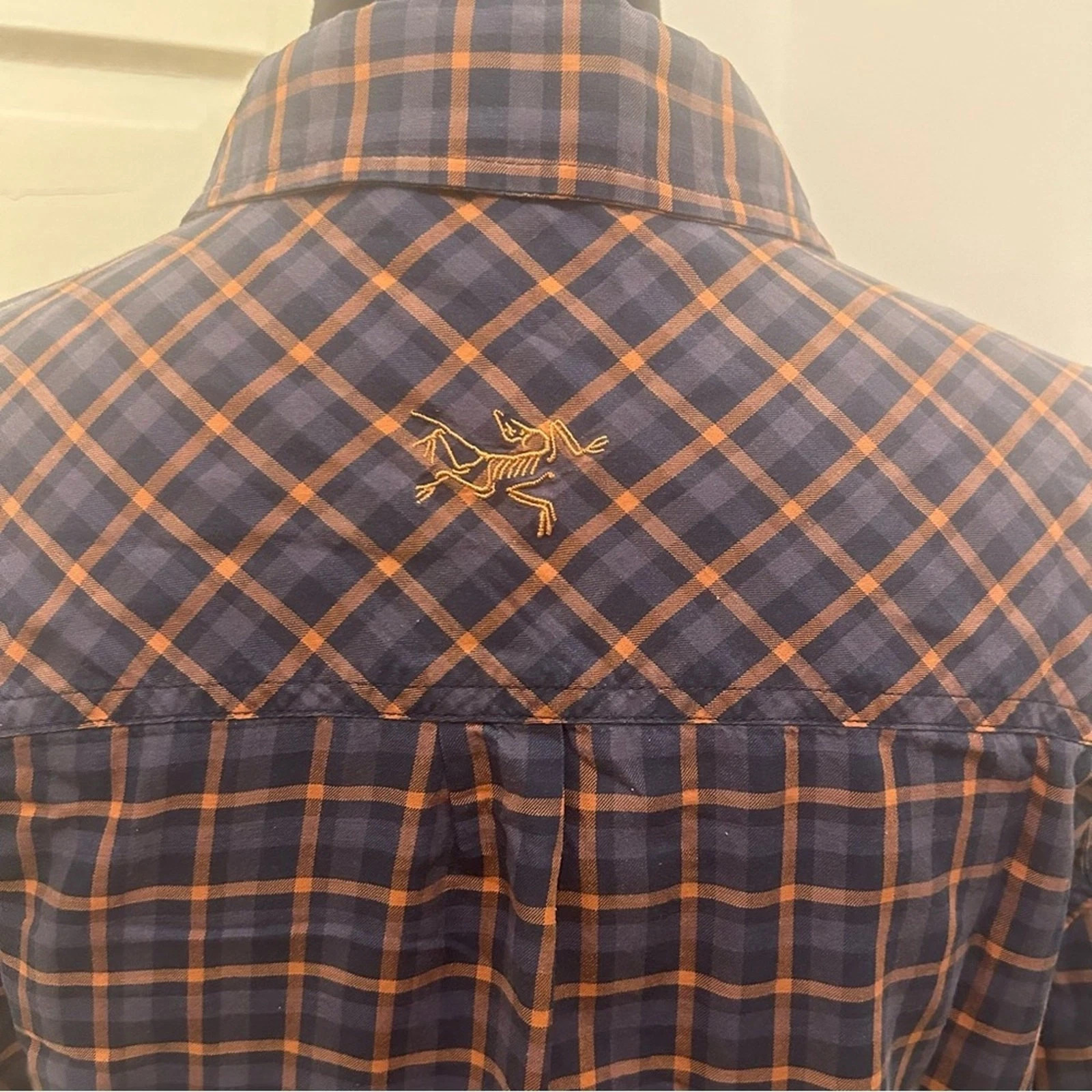 ARC'TERYX Camicia uomo Arc’teryx abbottonata misto cotone lana manica corta a quadri outdoor