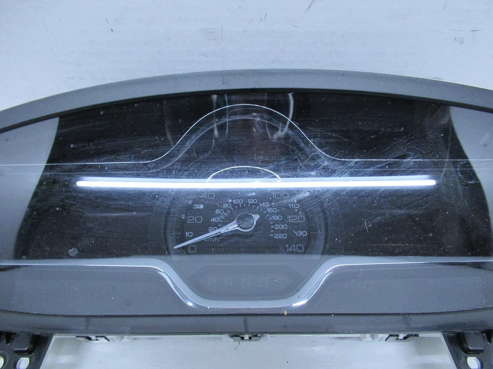Cuadro de instrumentos velocímetro Lincoln MKS 14-16 OEM Foto 3 de 4