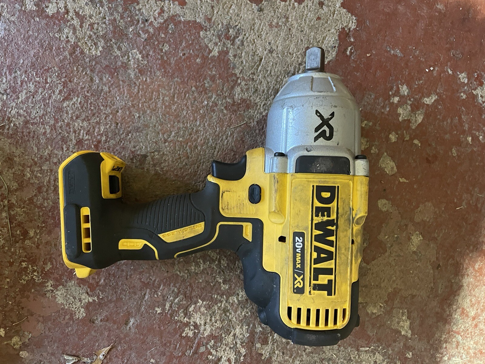 DeWalt DCF899B 20V MAX XR Brushless High Torque Impact Wrench 744110049657 eBay