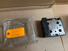 Sauer Danfoss 503586 Multi Function Block for 51V080 Motor 365601D1