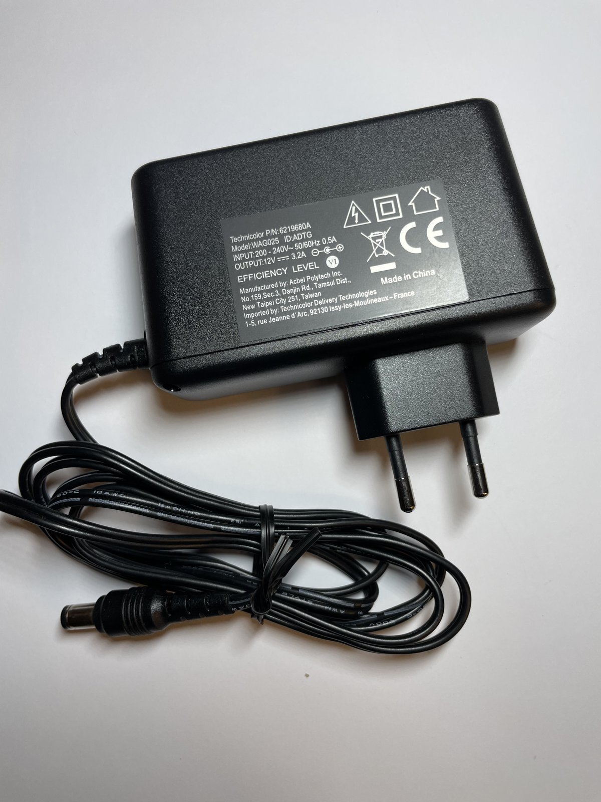 EU PLUG TECHNICOLOR 6219680A WAG025 ADTG 12V 3.2A AC ADAPTOR POWER 