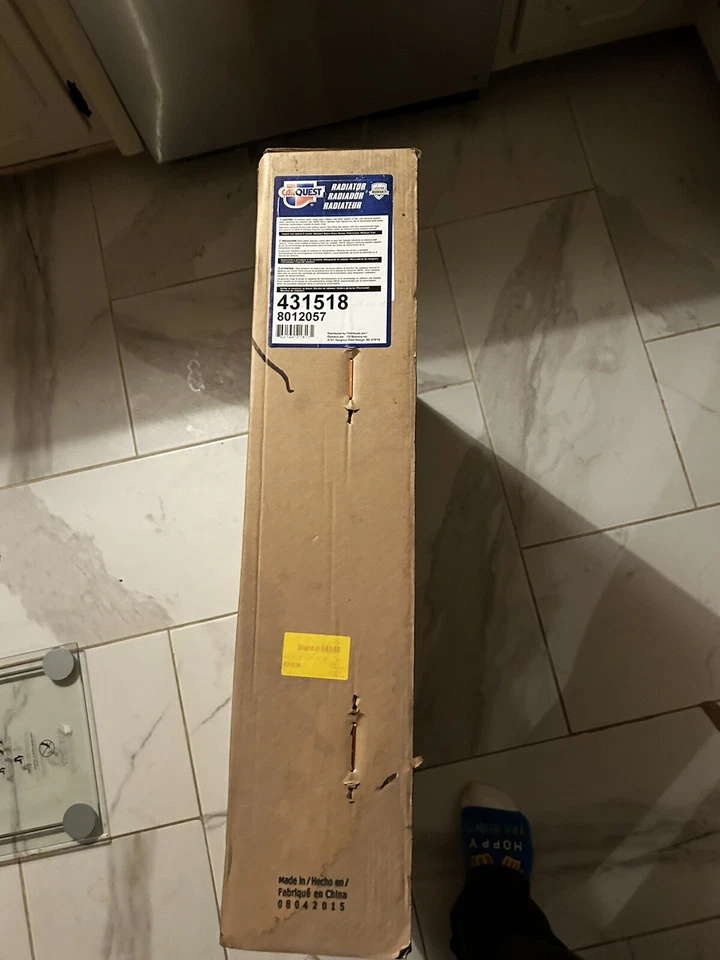 Radiador Carquest Premium con enfriador de aceite de transmisión Kia - Sportage (1995-2002) Foto 4 de 4