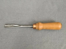 Vintage 73487 MADE IN JAPAN 5/8" Wood-Handled Straight Gouge Chisel
