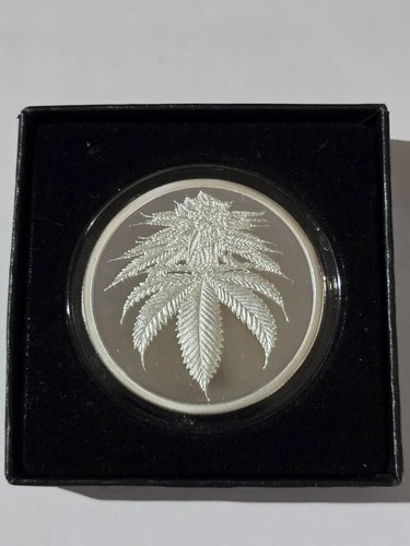 2 OZ .999 PURE SILVER SHIELD PROOF KING CANNABIS MINI MINTAGE ROUND COIN COA POT