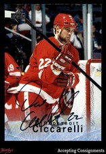 1995-96 Be A Player Autographs #S49 Dino Ciccarelli AUTO RED WINGS