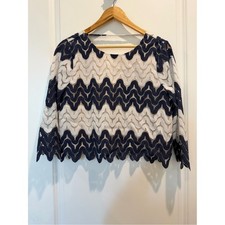 BCBGMAXAZRIA Max Azria Lace Chevron Crop Top ...