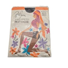 Belle Sharmeer Sheer Stretch Nylon Pantyhose Medium Tall Shadow Grey Vintage