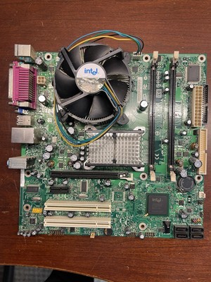 Intel Desktop Board D946GZIS LGA775 DDR2 Micro ATX Motherboard