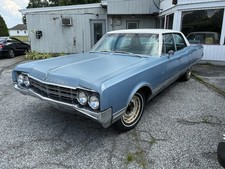 1965 Oldsmobile Ninety-Eight 