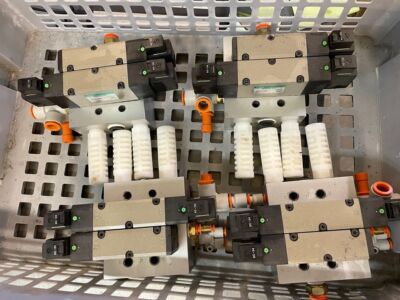 CKD 4KB429-021 Posten (4x) Magnet-Ventil