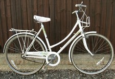 Raleigh Caprice Flowers Ladies Dutch Style Loop Town Bike Bicycle Liz Pepperell