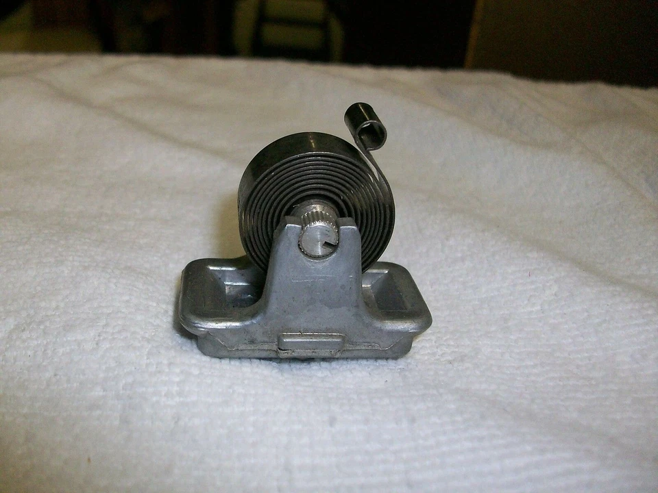 Carter Choke Thermostat #170-618 CHEVROLET CAMARO CHEVELLE CORVETTE 396, 454 - Image 3 of 4