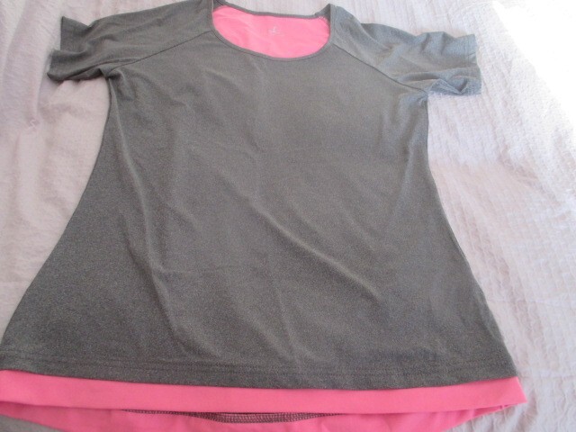 Avon Women's Grey Polyester Capri Leggings Size 12/14 With Matching Top - Set