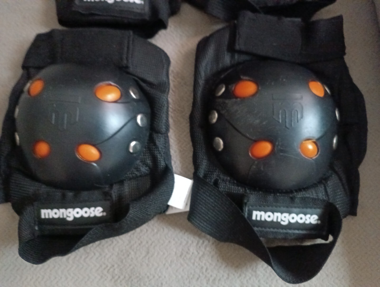 Mongoose BMX Bike Skateboard KNEE & ELBOW Pads Set /395 eBay
