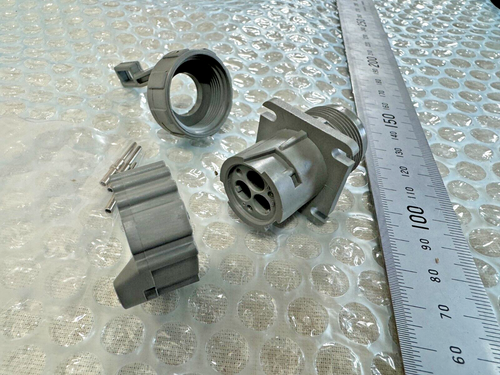 Deutsch Circular Connector HD10-3-96P , 3 Contacts, Cable Mount, Socket, Male - Picture 2 of 6