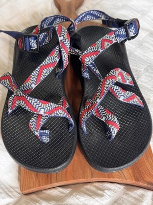 Chaco Sandals Women s 9 Chaco Red Yellow  Aztec toe Strap Hiking Outdoors Z/2