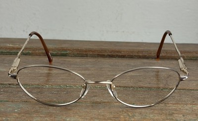 EYE Q Helena 51-16-135 Gold Full Rim Eyeglass Frames Only Vintage