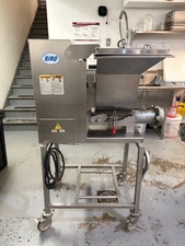BIRO Mini 32 Meat Grinder Mixer 3 Phase 230V 60lb Capacity