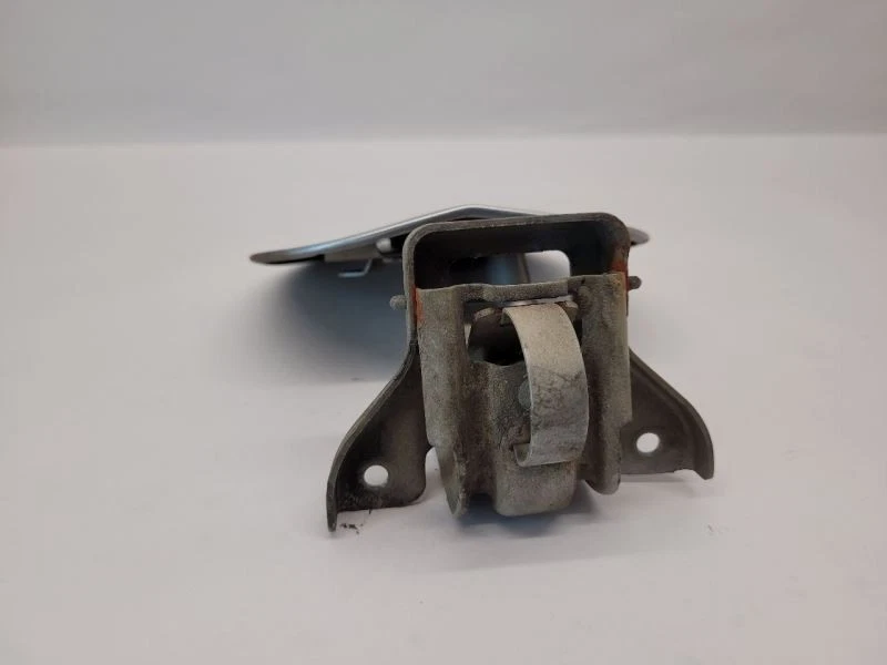 2007-2012年吉姆西阿卡迪亚燃料填充门银色 — 第 3/4 张图片