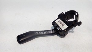 VW PASSAT Variant B5 3B6 Drehknopf drehen 8L0953513G 1.90 Diesel 110kw 28534106