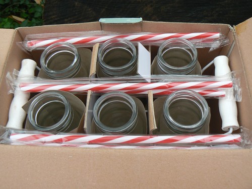Un-Used In Box Vintage Kitchen Vintage Style 6 Bottle Set With basket& Straws. - Picture 2 of 3