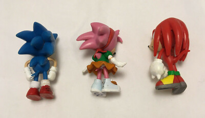 Lot of 3 Sega Jazwares Sonic The Hedgehog Figures - Sonic