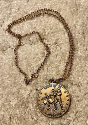 1776-1976 Bicentennial Medal Spirit of '76 Bronze Pendant Necklace