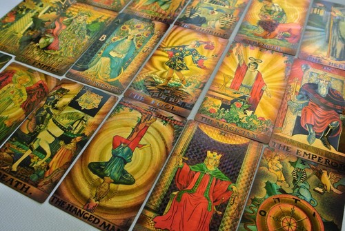 3"x5" Borderless PVC Plastic Waterproof Tarot Deck Tarot Guidebook Gift Box - Picture 13 of 24
