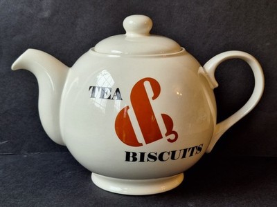 Big Tomato Company Tea & Biscuits 2 Pint Original English Creamware Teekanne