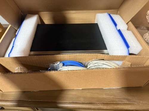 Digi CM 32 Connectware 32-Port Terminal Server Console –Tested And Powered On