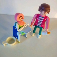 Playmobil Figur Mutter mit Baby &Baby Hochstuhl Sitz +Zubehör sehr guter Zustand