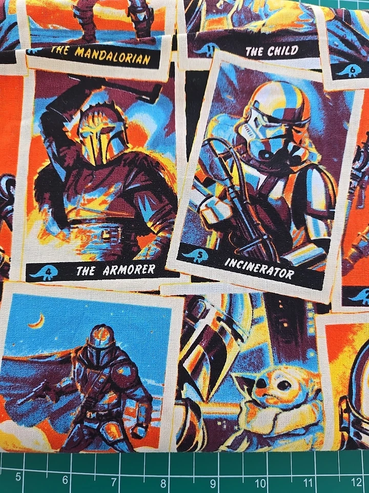 Tarjetas coleccionables mandalorianas Star Wars por yarda tela edredón por niño soldado Foto 4 de 4
