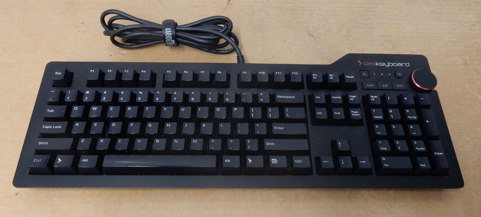 DAS KEYBOARD D4215-SU-0112 Model 4 Professional Mechanical K