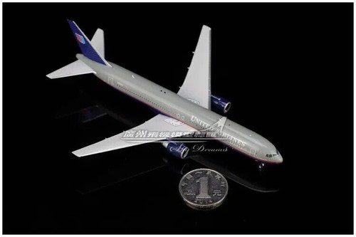 1:400 Phoenix UNITED BOEING 767-300ER Passagierflugzeug Druckguss Flugzeugmodell - Bild 7 von 12