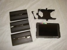 SMALLHD DP6 PRO HDMI/RGB LCD HANDHELD VIDEO MONITOR WITH BATTERY BRACKET